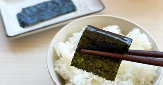甘めの醤油だれで味付けされた「やみつき味だれ海苔」、小善本店より発売！