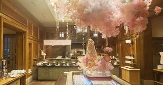TWICEとザ・リッツ・カールトンがコラボ！パステルカラーのスイーツ13種を好きなだけ味わえる、今だけのアフタヌーンブッフェ体験レポ