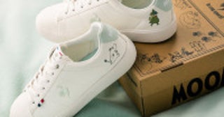 『ムーミン』×「ルコックスポルティフ」コラボに新作！リトルミイなどをあしらったスニーカー2型登場