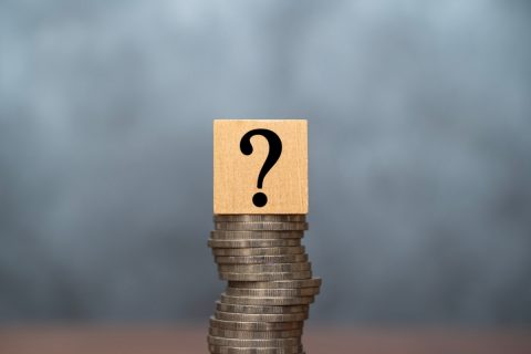 70歳、年金以外の収入はありません。年金収入だけでも確定申告しなければいけませんか？