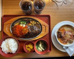「大分のジョイフル」は大晦日でも満席。「一食2000キロカロリー」摂取し、ルーツを再確認したメタボ記者の里帰り記