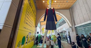 ナナちゃん人形が７歳に変身！入学シーズン前に交通安全呼び掛け