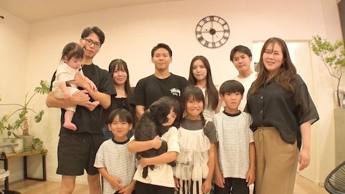  夫28歳＆妻42歳の14歳差夫婦、恋の始まりは勘違い!? 