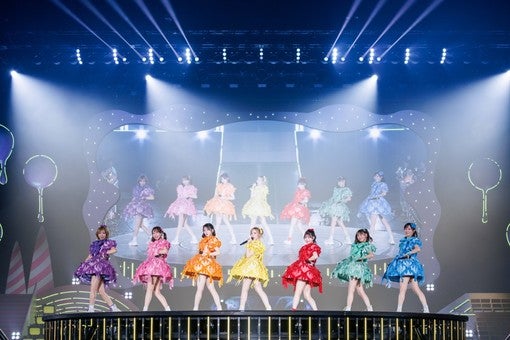 FRUITS ZIPPER、4周年ツアー完走！ 5thシングルが発売初日ハーフミリオン達成！［ライブレポート］