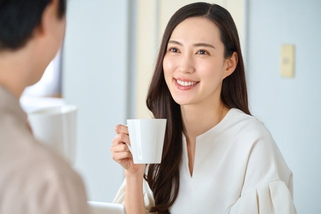 【心理テスト】言いたいことが言えずにモヤモヤ…あなたの「本音が言えない“いい人仮面”」度チェック