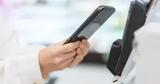 コンビニの“セルフレジ導入”で転職を決意した女性の怒り「ほとんど出勤できなくなって収入が激減」――仰天ニュース特報