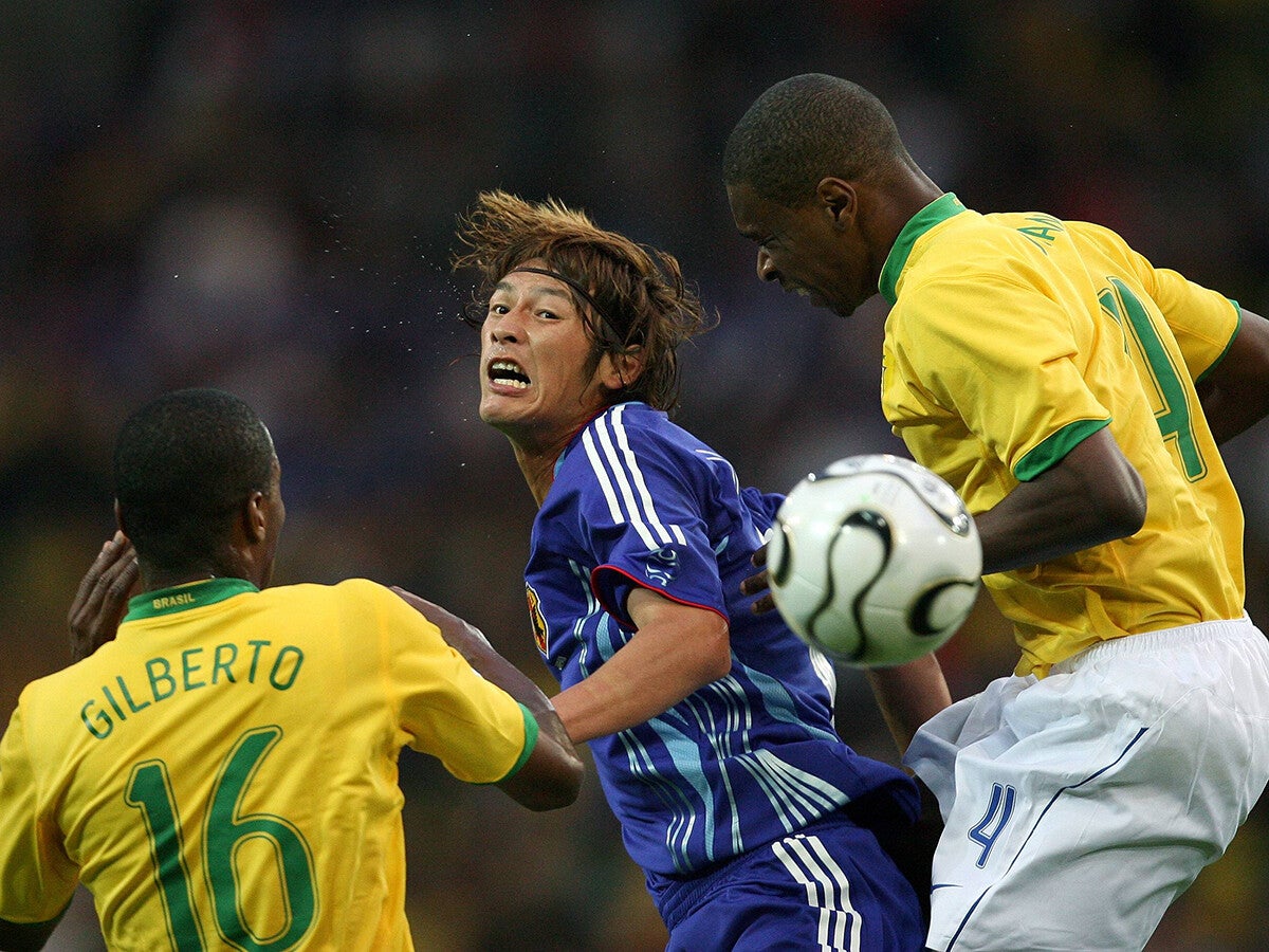 ドイツＷ杯のブラジル戦に先発した巻誠一郎「もしかして」と思ったが、本気になった相手には「何もできなかった」