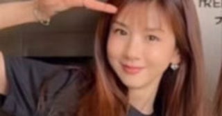 ほしのあき48歳、“スタイル抜群”な美脚ミニワンピ姿が「若々しい」「綺麗」夫は13歳年下＆1児の母