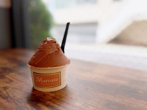 「meiji THE Cacao」×クラフトジェラート店コラボ“ダークチョコレート”フレーバーのジェラート「GELATERIABAR Marcato」登場