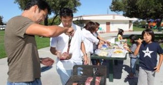 「ウチの家族だけ呼ばれなくなりました」マンション住民が集うBBQから“仲間はずれ”にされた理不尽すぎる理由――大反響セレクション