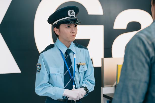 板垣李光人“松山”が眞栄田郷敦“早見”のほほをつん…2人の関係性に「ほっこりしちゃう」「最高でした」の声＜大空港 最終回＞