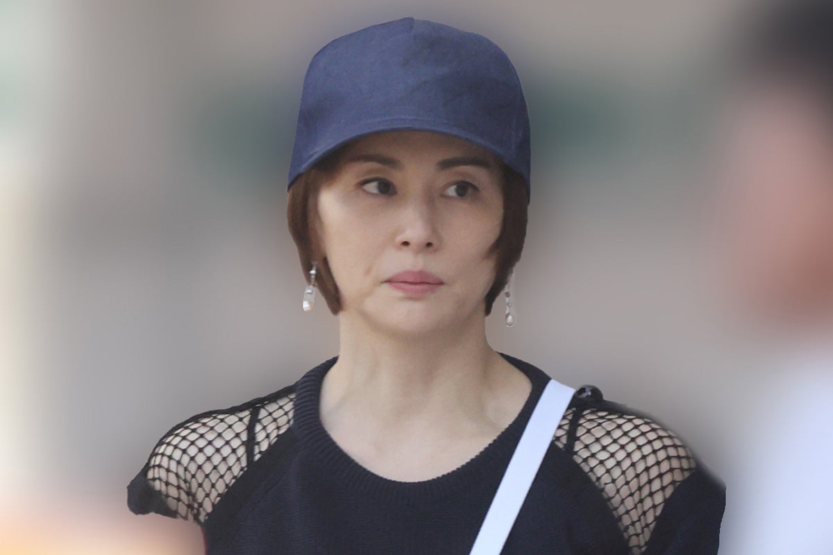 《担当者は「わかりません」と困惑》米倉涼子アルゼンチン人恋人に“トンズラ疑惑”浮上…書類送検前に起きていた「異変」