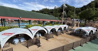 猛暑でも快適！東京サマーランドにコールマンの涼しい日陰席＆無料クールスポットが登場