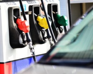 「ハイブリッド車は“お得じゃない”と思ってた」元ディーラー営業マンが2000km乗って考えが変わった理由