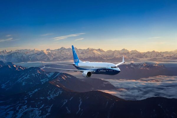 FAA、ボーイング737-7型機に型式証明