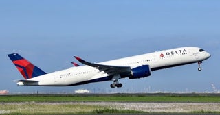 デルタ航空、生産能力縮小新機材導入で関税支払わず