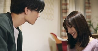 武藤潤“一顕”、秋田汐梨“かおり”の首元にキスするも拒まれる姿が切ない＜ふったらどしゃぶり＞