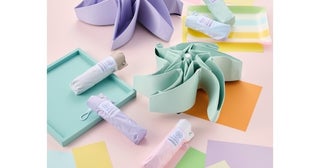 バッグに入れてるのを忘れる軽さ！173gでパッとたためて、毎日持ちたいカラフル日傘が登場