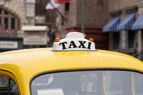 夫が「退職したら好きな時間にタクシー運転手として働こうかな」と言います。歩合制で収入が不安定と聞きますが、老後の仕事として選んでも大丈夫なのでしょうか？