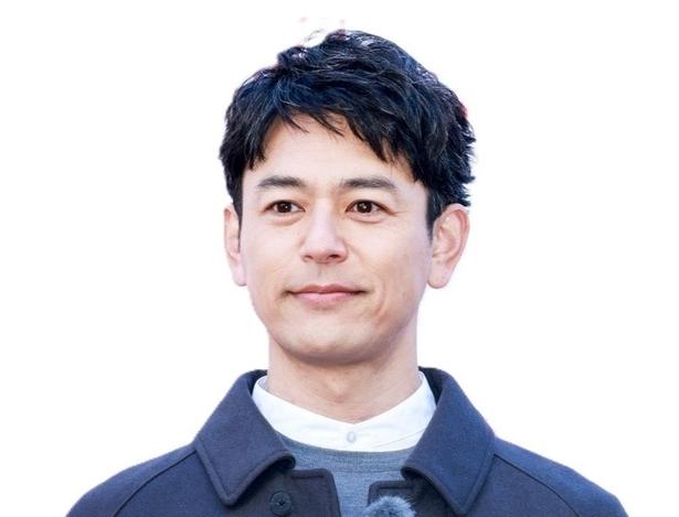 妻夫木聡、映画「涙そうそう」のポーズ再現に反響…20周年記念特別上映オフショに「エモすぎる」の声