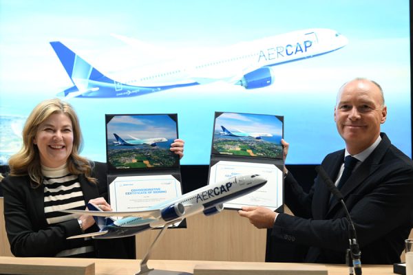エアキャップ、ボーイング787-9型機15機を追加発注