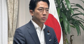 「壊滅的センス」小泉進次郎氏インドネシア大統領への贈答品が波紋…野党から批判続出のなか浮上した“選定の背景”