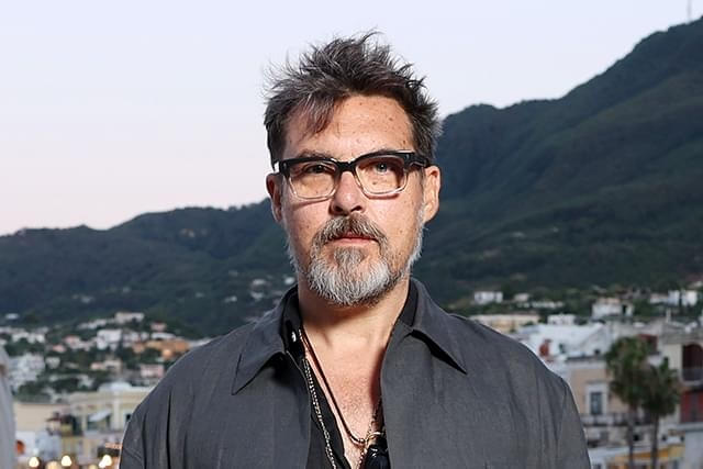 「つぐない」ジョー・ライト監督、気候変動後の世界を描くSF小説を映画化