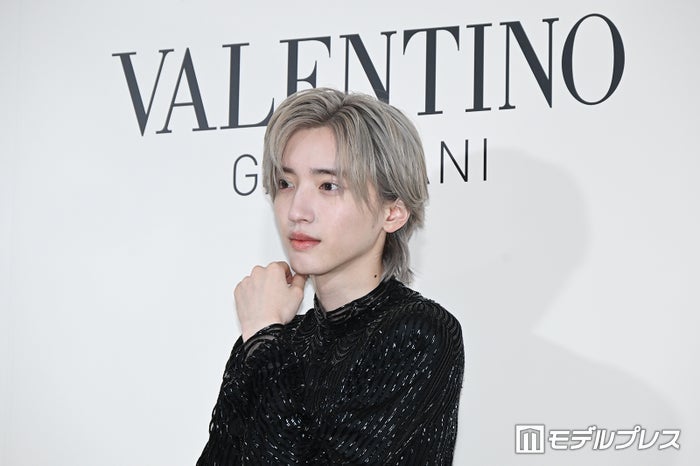 なにわ男子・道枝駿佑、自身の個性は「ちょっとポンコツなところ」バイク免許取得に意欲【「メゾン ヴァレンティノ」ブランドアンバサダーマスコミ発表会全文】