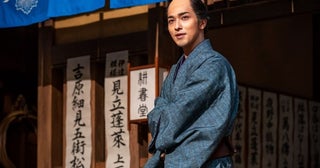 横浜流星“蔦重”に「天性の人たらし」の声、ビジネススキルの高さが物語を面白くする＜べらぼう＞