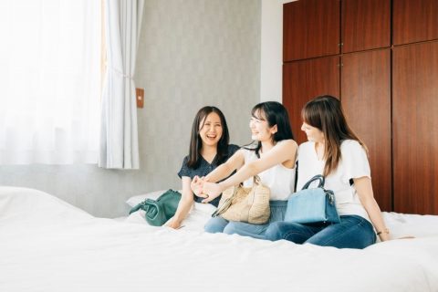東京ディズニーシー「ファンタジースプリングスホテル」に泊まると「1泊8万円」が最低料金!? ディズニーホテルの価格相場とは