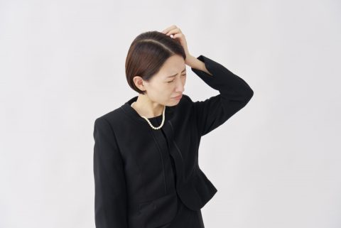 年収「800万円」の夫が他界。遺族年金がもらえると思ったら、私のパート収入が「1000万円」あるせいで1円ももらえない!?