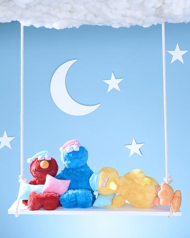「セサミストリートマーケット」から登場！キャラクターたちのぐっすり眠る姿に癒やされる「SLEEPY DAYS」コレクション