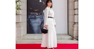 《下穿いてる？》“朝ドラ連続出演”女優“攻めすぎ”コーデで魅せた進化…人気俳優夫の“ドSダメ出し”、初舞台挑戦で広がる”表現の幅”