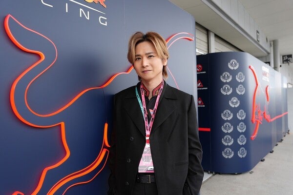 堂本光一、ぶっちぎりF1日本GPリポート！26万人超が沸いた"レッドブル・ホンダ角田裕毅"の母国レースを生観戦