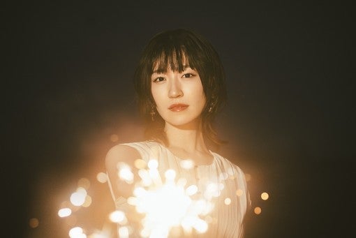 前島亜美、TVアニメ『才女のお世話』EDテーマ「完璧じゃないわたし」で作詞に初挑戦＆旭可憐役で出演決定！