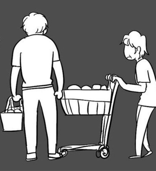 大行列のレジで「先に入れてくれない？」割り込みおばさん登場！カートで男性に突進!?ブチ切れ寸前で相手が放った一言【インタビュー】