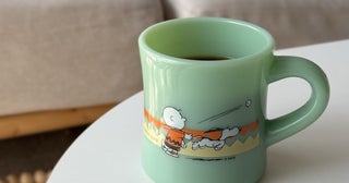 スヌーピーデザインのレトロモダンなテーブルウェアを「PEANUTS Cafe」で手に入れよう