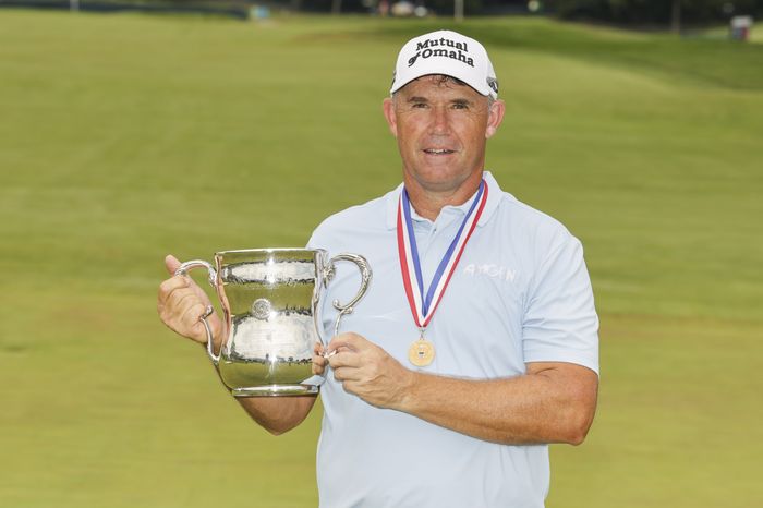 ハリントンが逆転で連覇岩本高志41位/全米シニアオープン