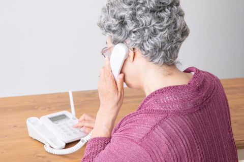 実家の「固定電話」を解約しようか迷っています。基本料金「月約2000円」以外にも、「数千円」安くなるって本当ですか？