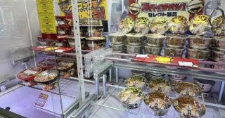パチンコ店が次々と「クレーンゲーム専門店」に。元営業マンも驚く“リピート率8割”の衝撃と、Z世代・家族を狙う収益の柱