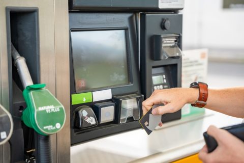 同じ地域なのに、「ガソリン価格」が店ごとにかなり違います。なぜこんな”差”が生まれるのでしょうか？