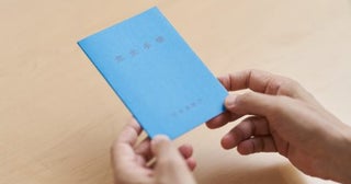 夫が亡くなり、遺族年金の手続きをしようとしたら「夫の年金未納期間が長すぎて対象外」と言われました！そんなことあるんですか!?