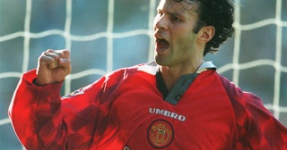 【欧州サッカー】ライアン・ギグスのドリブルが別格な理由松井大輔は「100パーセントのスプリント」に驚いた