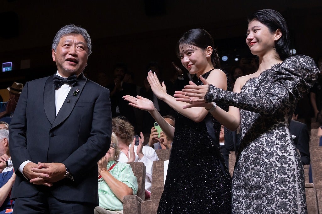 実写「ルックバック」、ベネチア映画祭で12分超えのスタンディングオベーションが発生！出口夏希「一生の思い出に」、蒔田彩珠「人生で一番感動した」