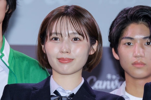 秋田汐梨、CLASS SEVENのダンスのギャップに驚き「踊り方から全然違ってすごいなと」