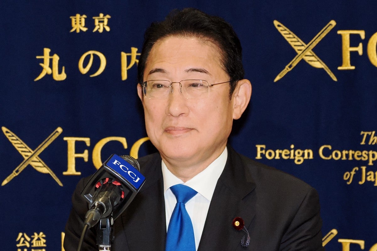 岸田文雄元首相「国民の身近な課題に」高市政権に釘差しも…議員外交で「使える首相経験者」として猛アピール中