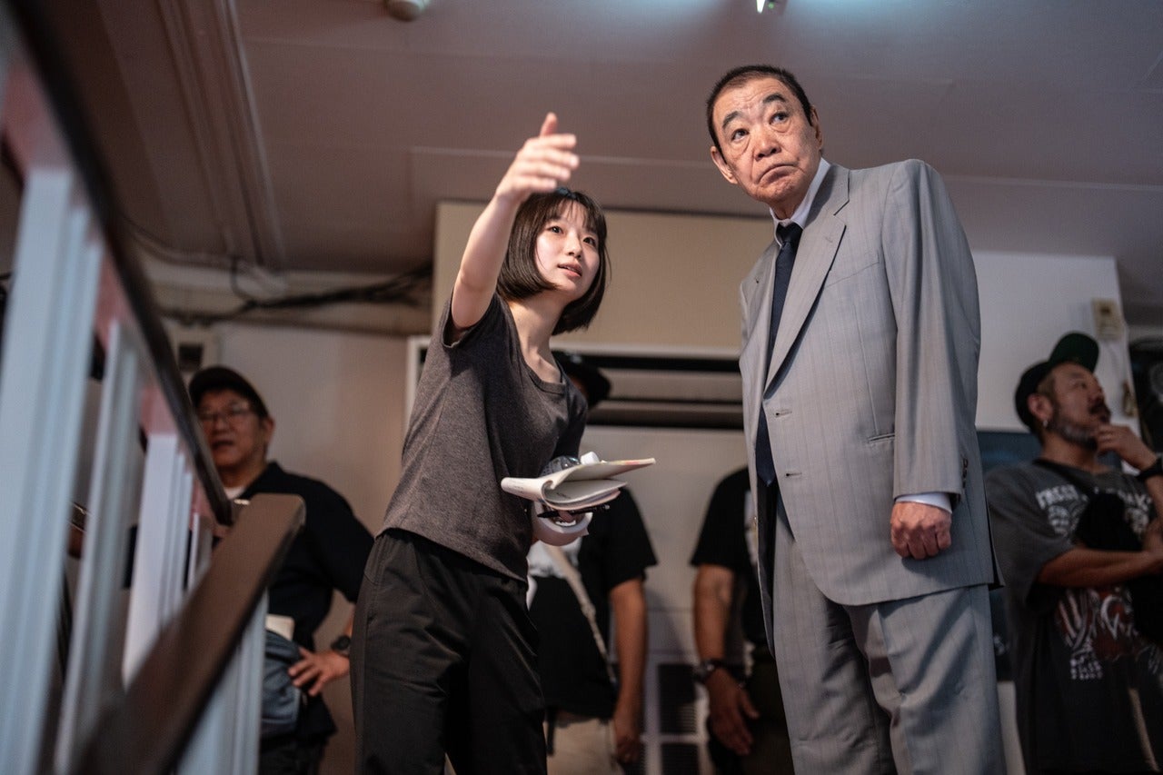 22歳の映画監督・柳明日菜が柄本明、松坂慶子ら出演の新作を製作京都・祇園会館の記録映像、ドラマ、アニメが交差