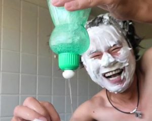 はま寿司「レーンの寿司に洗剤」43歳男が逮捕。鈴木おさむ氏が断言する、迷惑動画の“あまりに痛い”勘違い