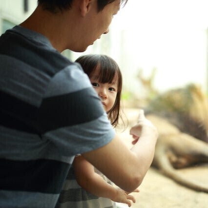 「せっかく動物園行ったのに…」山里亮太さんが1歳娘と2人きり休日に浮かれるも「本当に恥ずかしくなって」