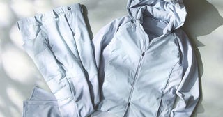 スタイルよく見えてスイングもしやすい！ 「ハーレー」の中綿入りセットアップが冬ゴルフで大活躍